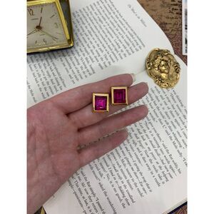 Vintag SAL Gold Tone Swarovski Earrings Glass